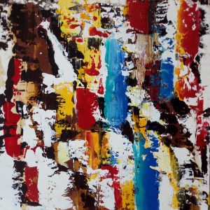 des bandes d'acrylique rouge jaune bleu et blanc tombent verticalement dans ce carré abstrait