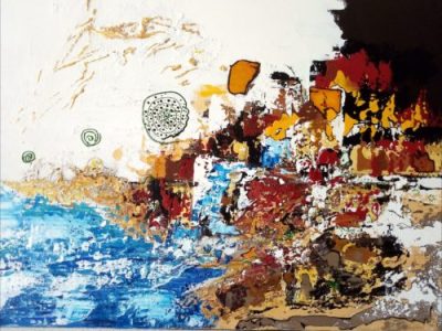 toile bleue, rouge, marron, peinte à la main sur tons ocre terre et mer avec textures sur ciel blanc